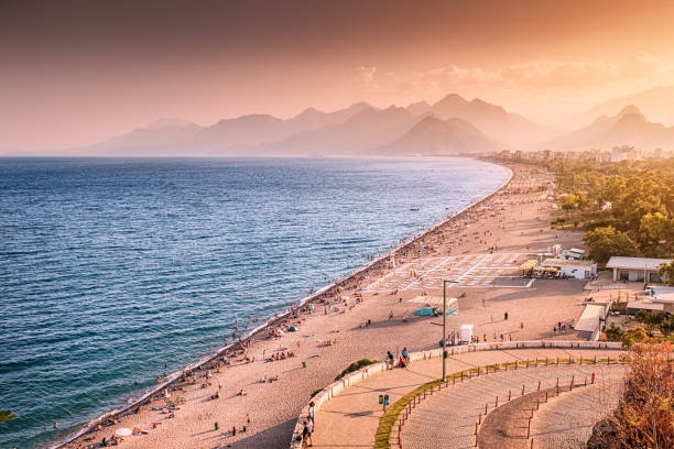 Antalya Asansörlü Evden Eve Nakliyat
